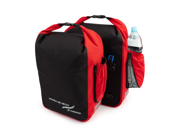 Bicycle panniers with a laptop pocket